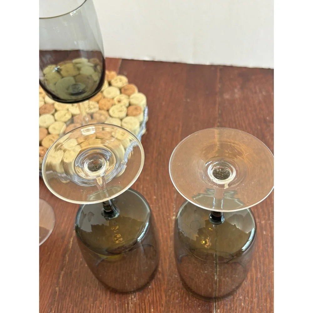 Vintage Smoky Gray Wine Glasses Set of 4 Charcoal Tinted Stemware 7 Inch‎